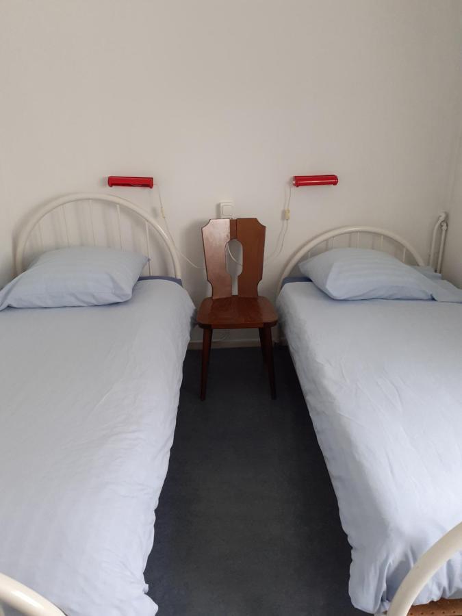Hostel Pension Tivoli โกรนิงเงน ห้อง รูปภาพ