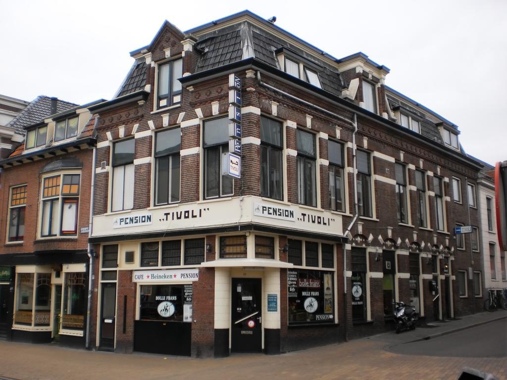 Hostel Pension Tivoli โกรนิงเงน ภายนอก รูปภาพ