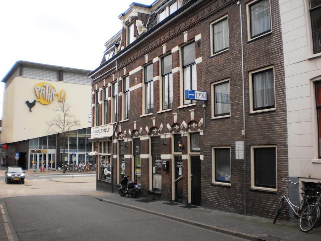 Hostel Pension Tivoli โกรนิงเงน ภายนอก รูปภาพ