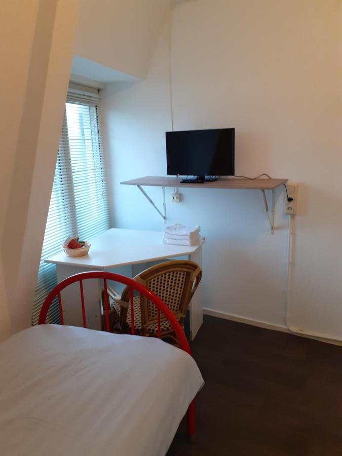 Hostel Pension Tivoli โกรนิงเงน ภายนอก รูปภาพ